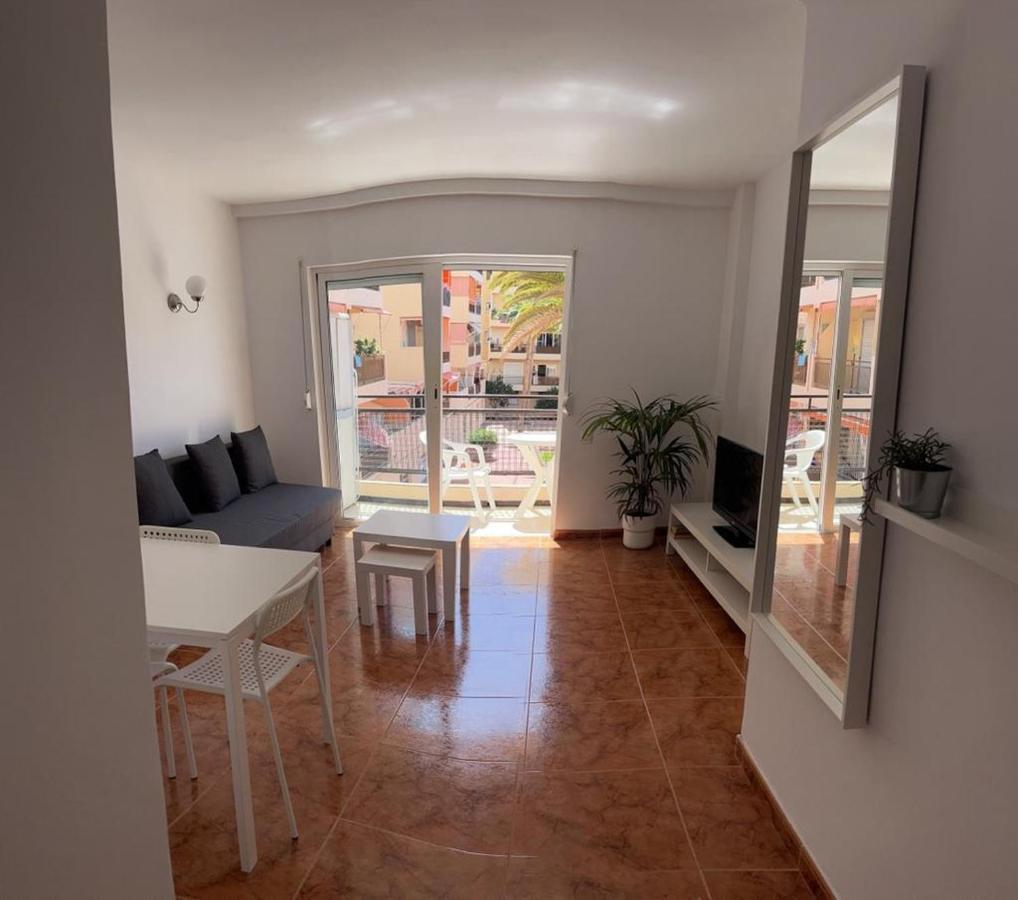 Tantul Crissol 211 Apto 1Hab Los Cristianos  Exterior photo